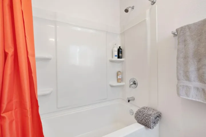 32-web-or-mls-8M4A9432