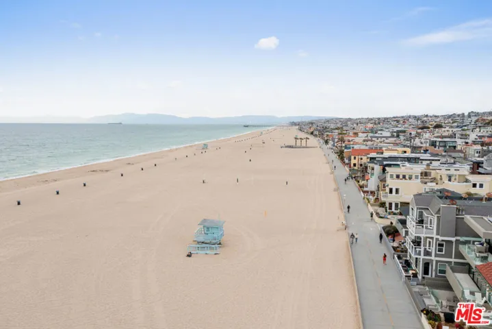 1836 The Strand, Hermosa Beach, California 90254