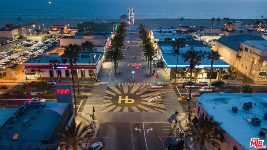 1836 The Strand, Hermosa Beach, California 90254