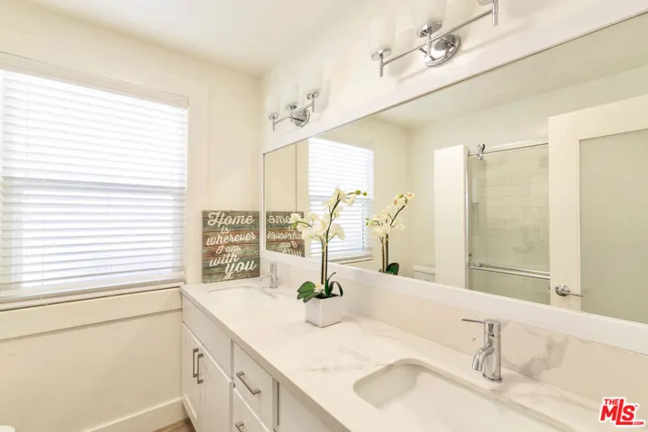 1836 The Strand, Hermosa Beach, California 90254