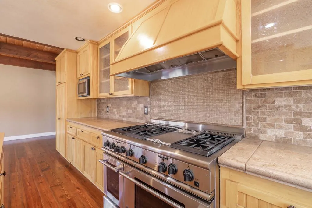 023_Kitchen 6