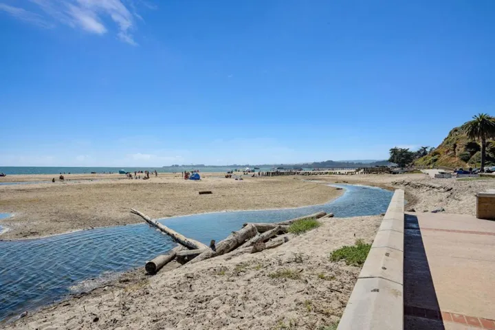 146 Aptos School Road, Aptos, California 95003