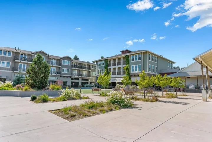146 Aptos School Road, Aptos, California 95003