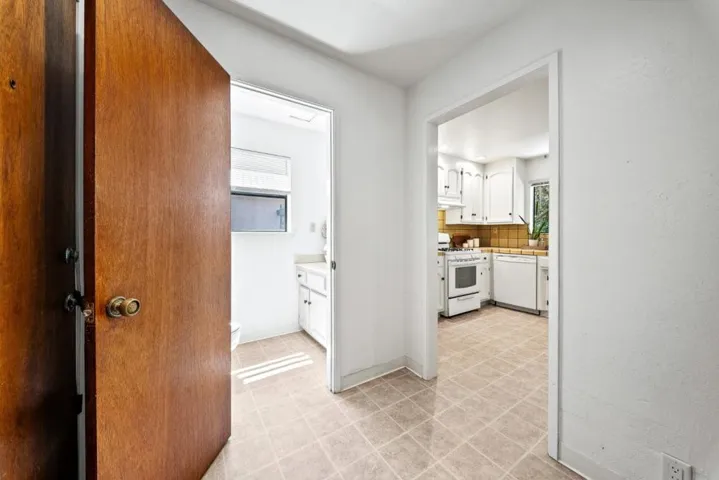 146 Aptos School Road, Aptos, California 95003
