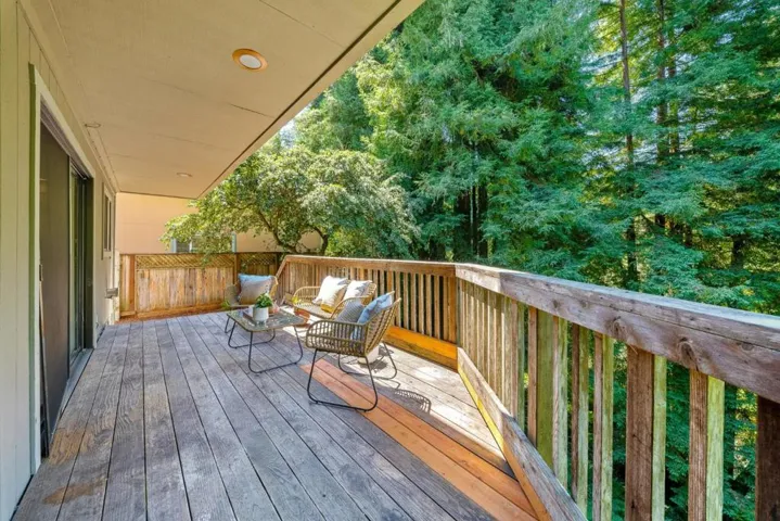 146 Aptos School Road, Aptos, California 95003