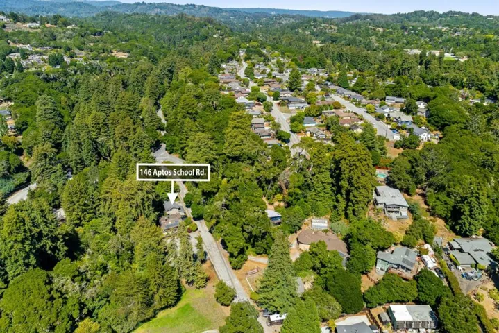 146 Aptos School Road, Aptos, California 95003