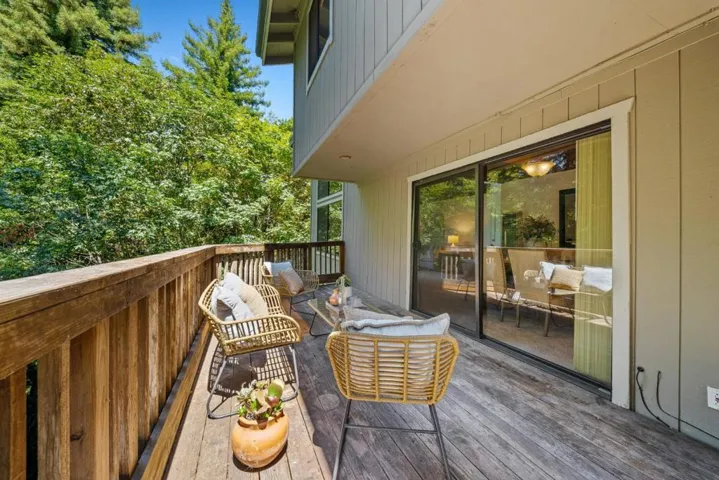 146 Aptos School Road, Aptos, California 95003