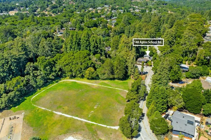 146 Aptos School Road, Aptos, California 95003