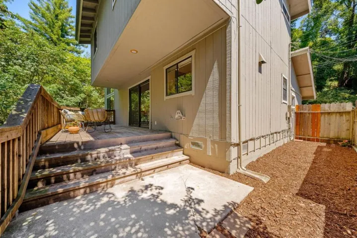 146 Aptos School Road, Aptos, California 95003