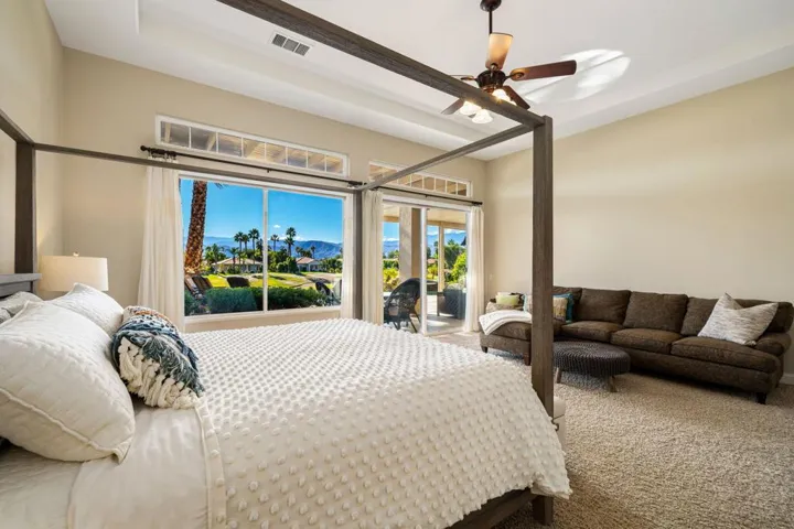 36-web-or-mls-49-print-EBBella_OPMG_1125