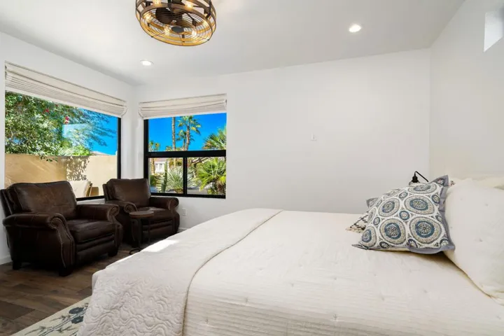 65-web-or-mls-63-print-EBBella_OPMG_1125