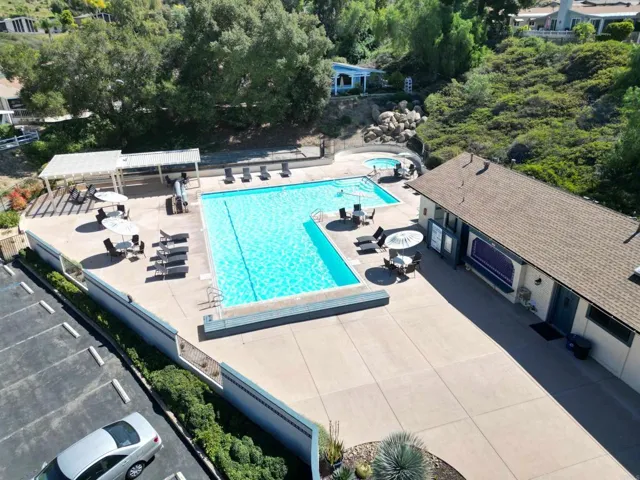 Community Pool/spa