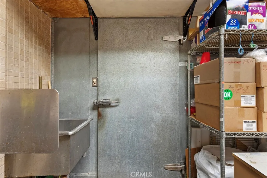 Walk-in Cooler