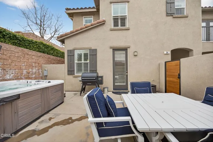 28-web-or-mls-Upmarket Media-34Sec082