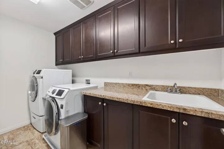 26-web-or-mls-Upmarket Media-34Sec061
