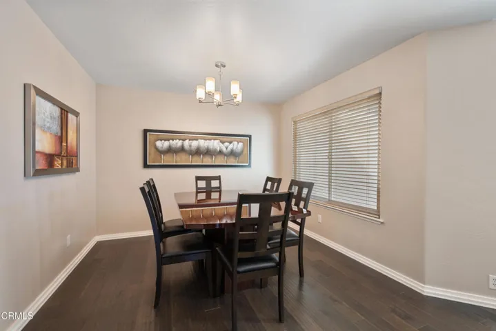 15-Dining Room