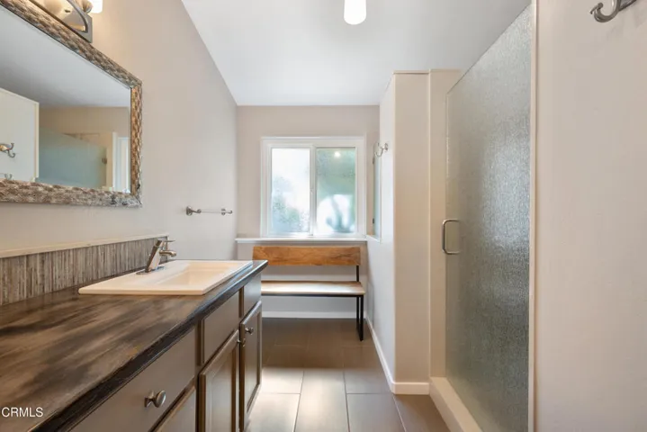 24-Primary Bedroom En Suite