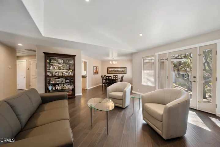 13-Living Room