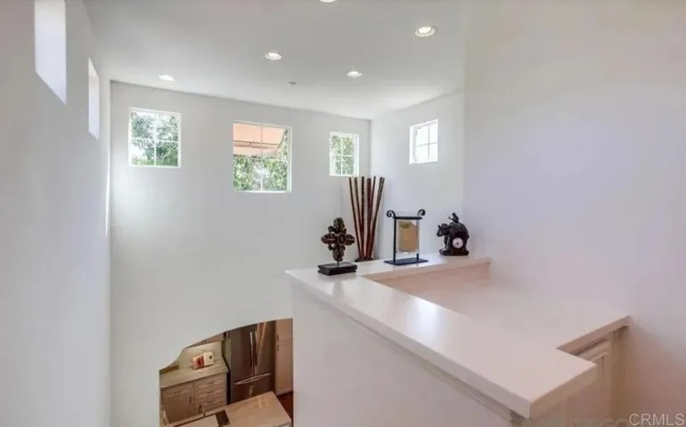 Vaulted Ceiling