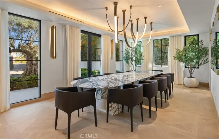 Formal dining room