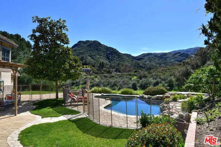 2317 Sierra Creek Road, Agoura Hills, California 91301