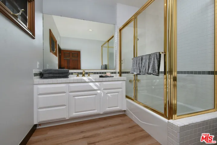 2317 Sierra Creek Road, Agoura Hills, California 91301