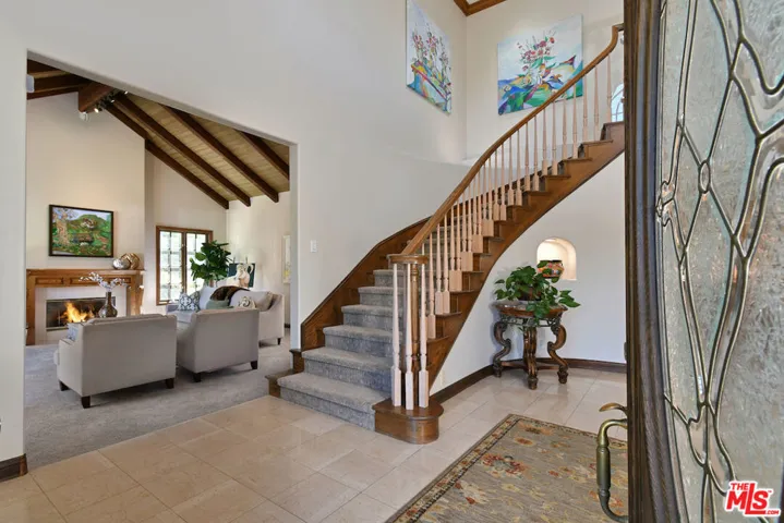 2317 Sierra Creek Road, Agoura Hills, California 91301