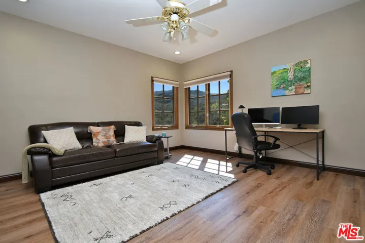 2317 Sierra Creek Road, Agoura Hills, California 91301