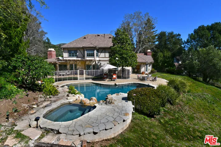 2317 Sierra Creek Road, Agoura Hills, California 91301