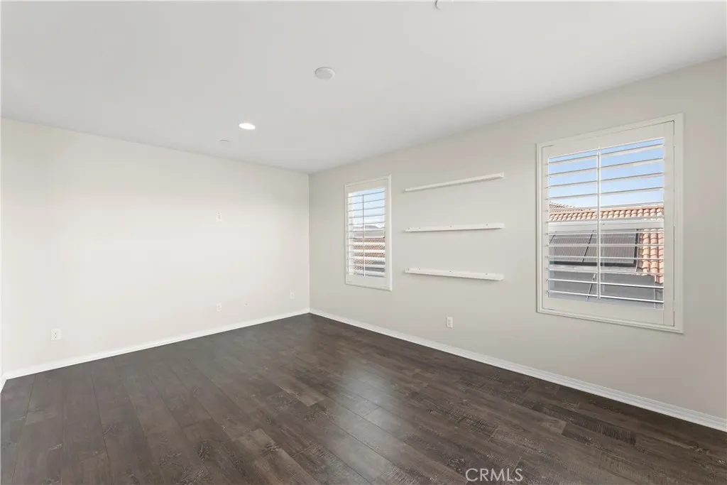 Main bedroom Retreat or private office