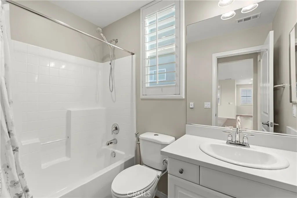 Main floor bathroom