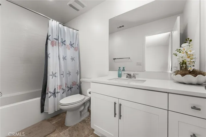 16776 Tulip Tree Street, Fontana, California 92336