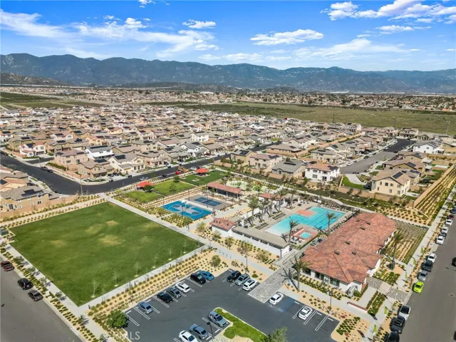 16776 Tulip Tree Street, Fontana, California 92336
