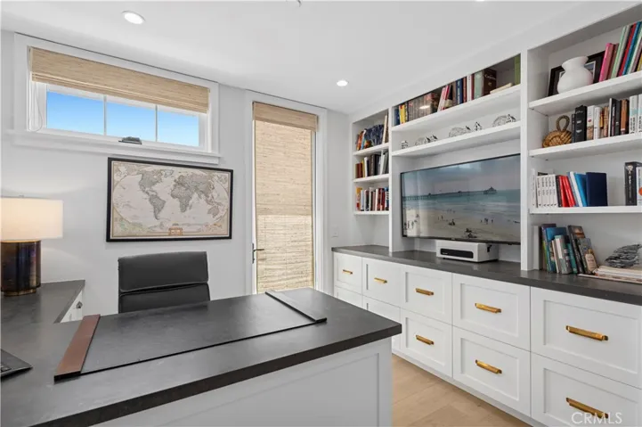 302 Orchid Avenue, Corona Del Mar, California 92625