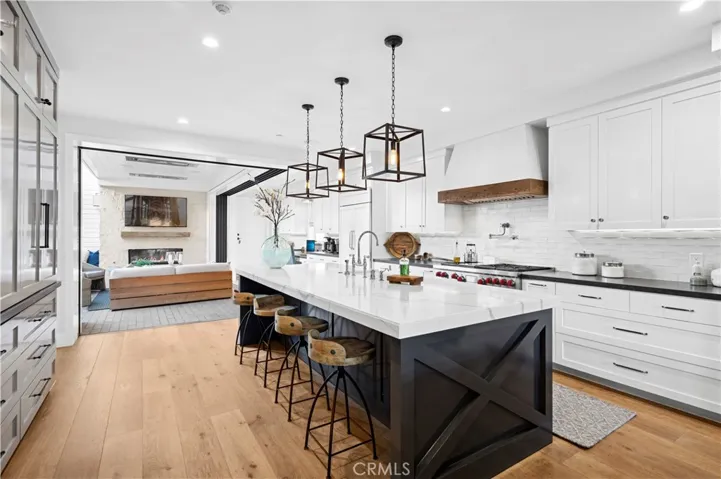 302 Orchid Avenue, Corona Del Mar, California 92625