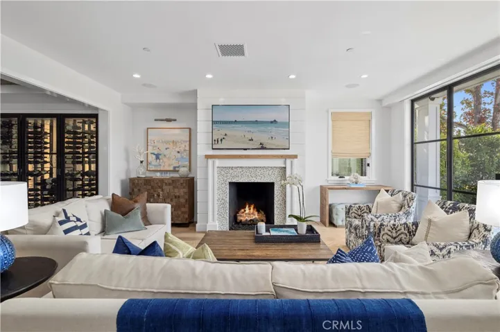 302 Orchid Avenue, Corona Del Mar, California 92625