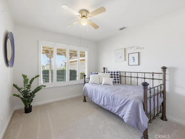 Secondary main floor bedroom 1
