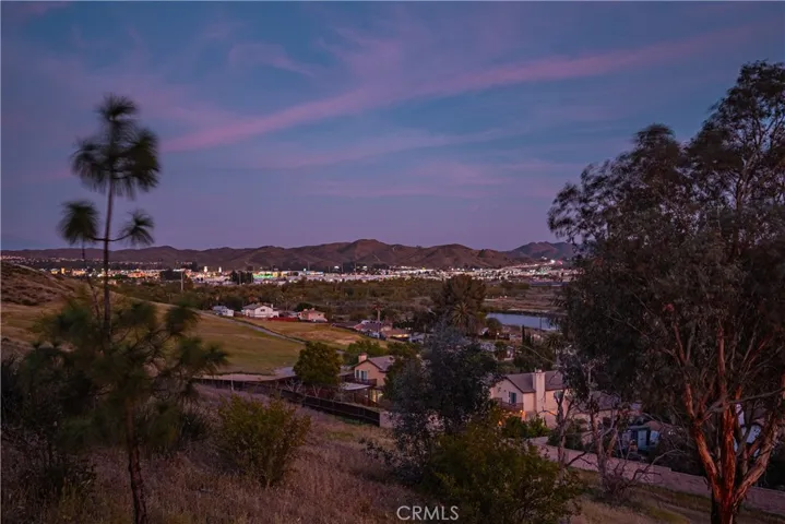 17250 Gunnerson Street, Lake Elsinore, California 92530