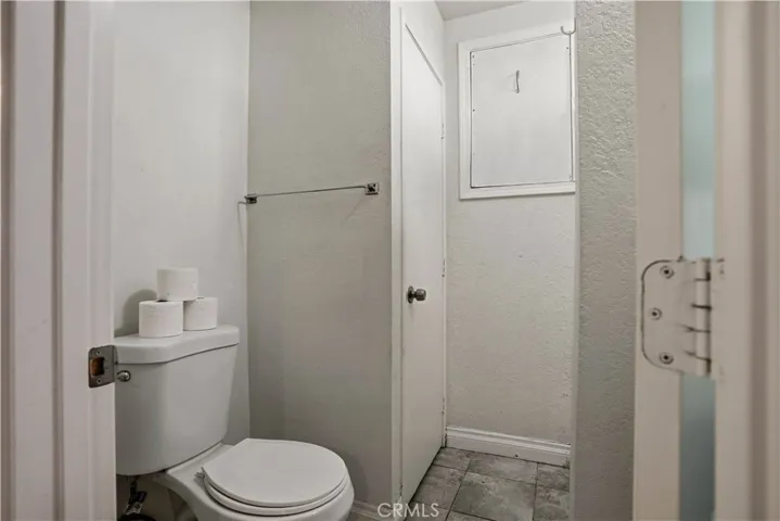 17250 Gunnerson Street, Lake Elsinore, California 92530