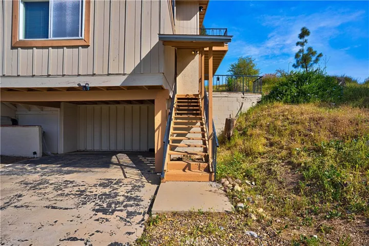 17250 Gunnerson Street, Lake Elsinore, California 92530