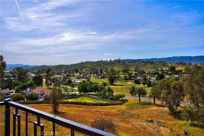 17250 Gunnerson Street, Lake Elsinore, California 92530