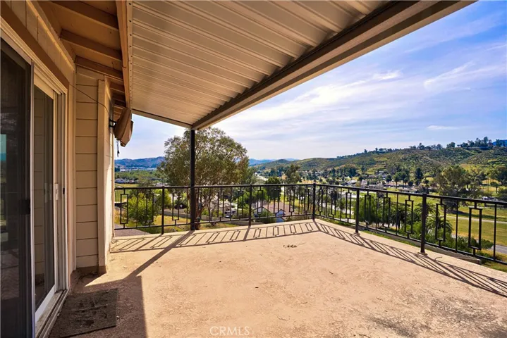 17250 Gunnerson Street, Lake Elsinore, California 92530