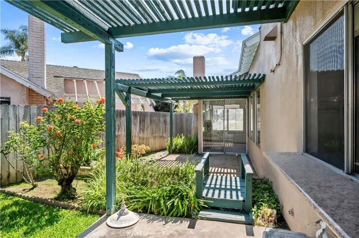 6595 Jaluit Street, Cypress, California 90630