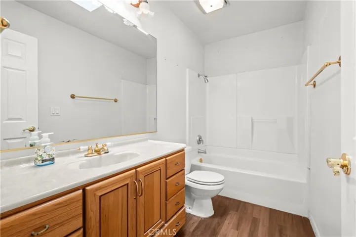 6595 Jaluit Street, Cypress, California 90630
