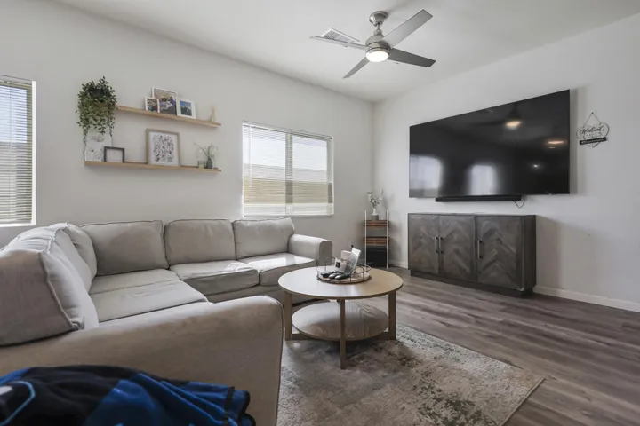 AvenidaMonteflora16360#5