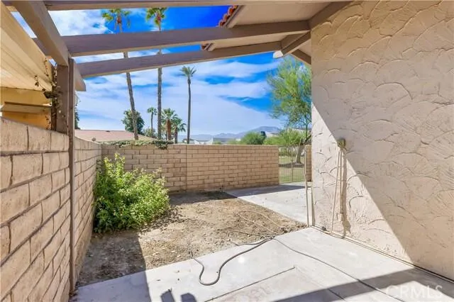 df77e415-eaae-4911-8c5b-ea57a5bad2e6