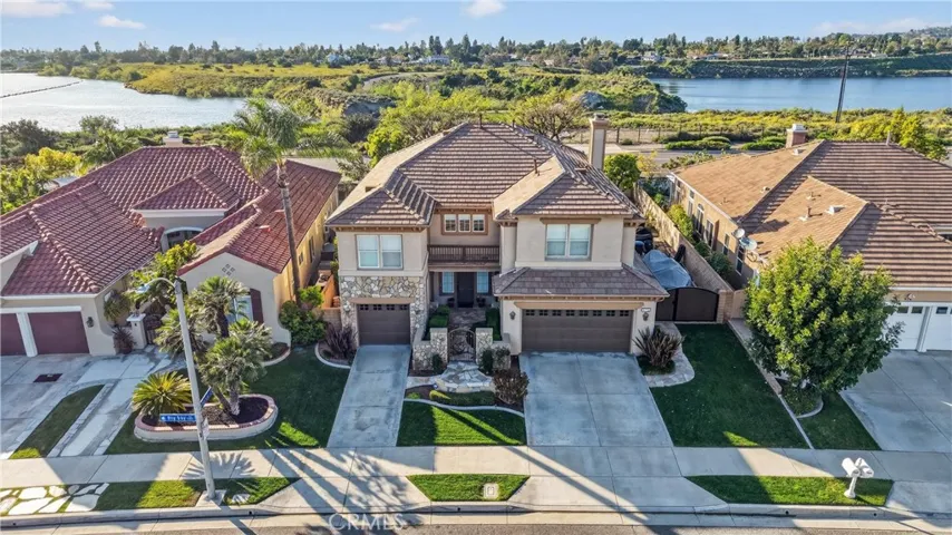 972 N Big Sky, Orange, California 92869