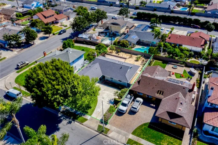 9704 Lark Circle, Fountain Valley, California 92708