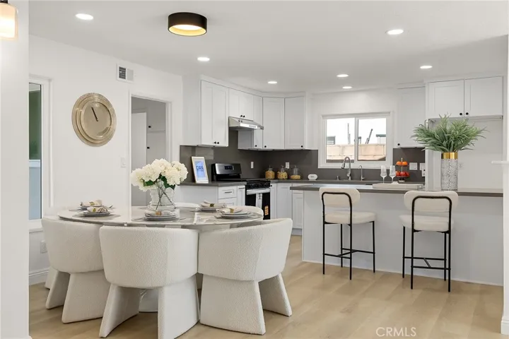 9704 Lark Circle, Fountain Valley, California 92708