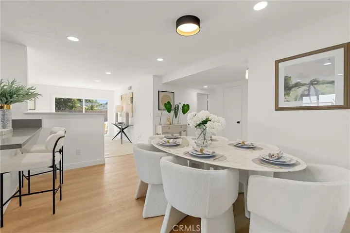 9704 Lark Circle, Fountain Valley, California 92708